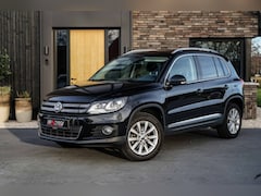 Volkswagen Tiguan - 2.0TSI 4Motion Sport & Style 180PK Trekhaak 2200KG