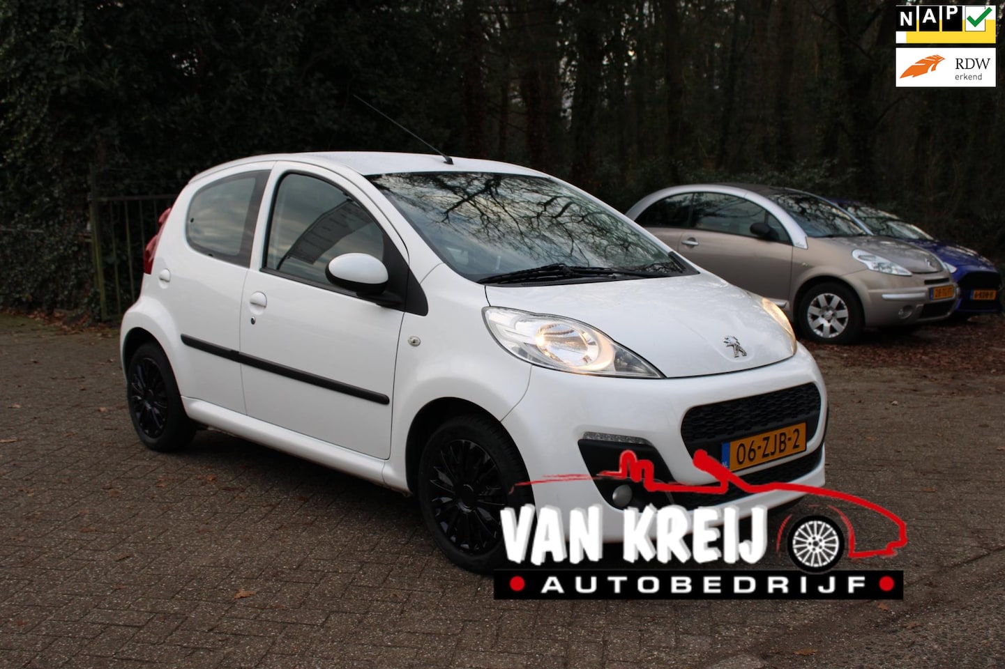 Peugeot 107 - 1.0 Active 1.0 Active, Carplay, Navi, Airco, 5drs, Nap - AutoWereld.nl
