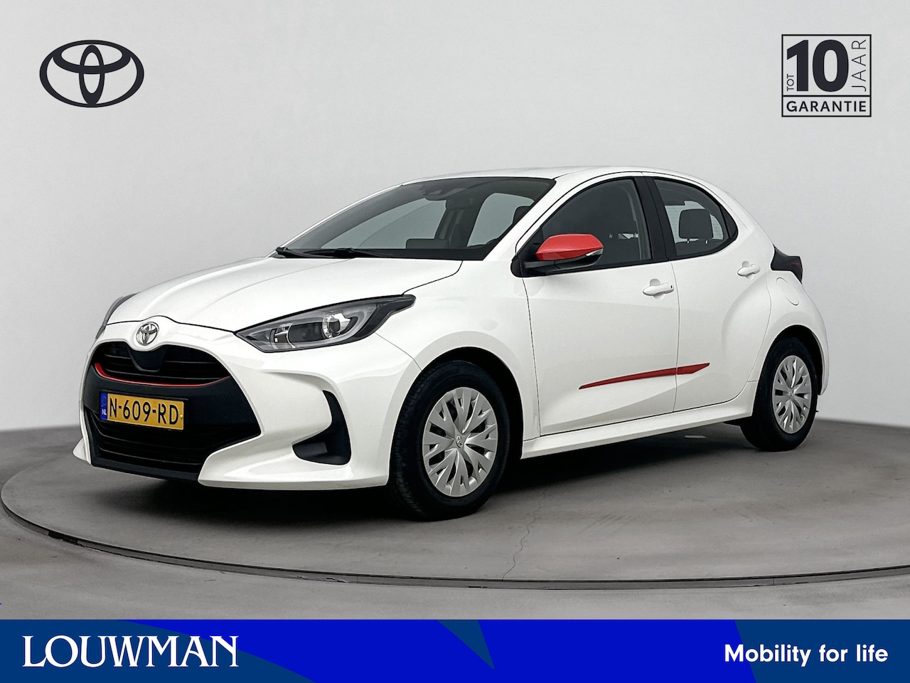 Toyota Yaris - 1.0 VVT-i Active | NL-Auto | Navigatie | Apple Carplay -/ Android Auto | Parkeercamera | - AutoWereld.nl