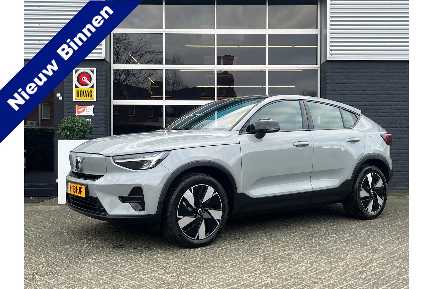 Volvo C40 - 69 kWh, Automaat, Bluetooth, CarPlay, Camera, Cruise, NAP, BTW - AutoWereld.nl