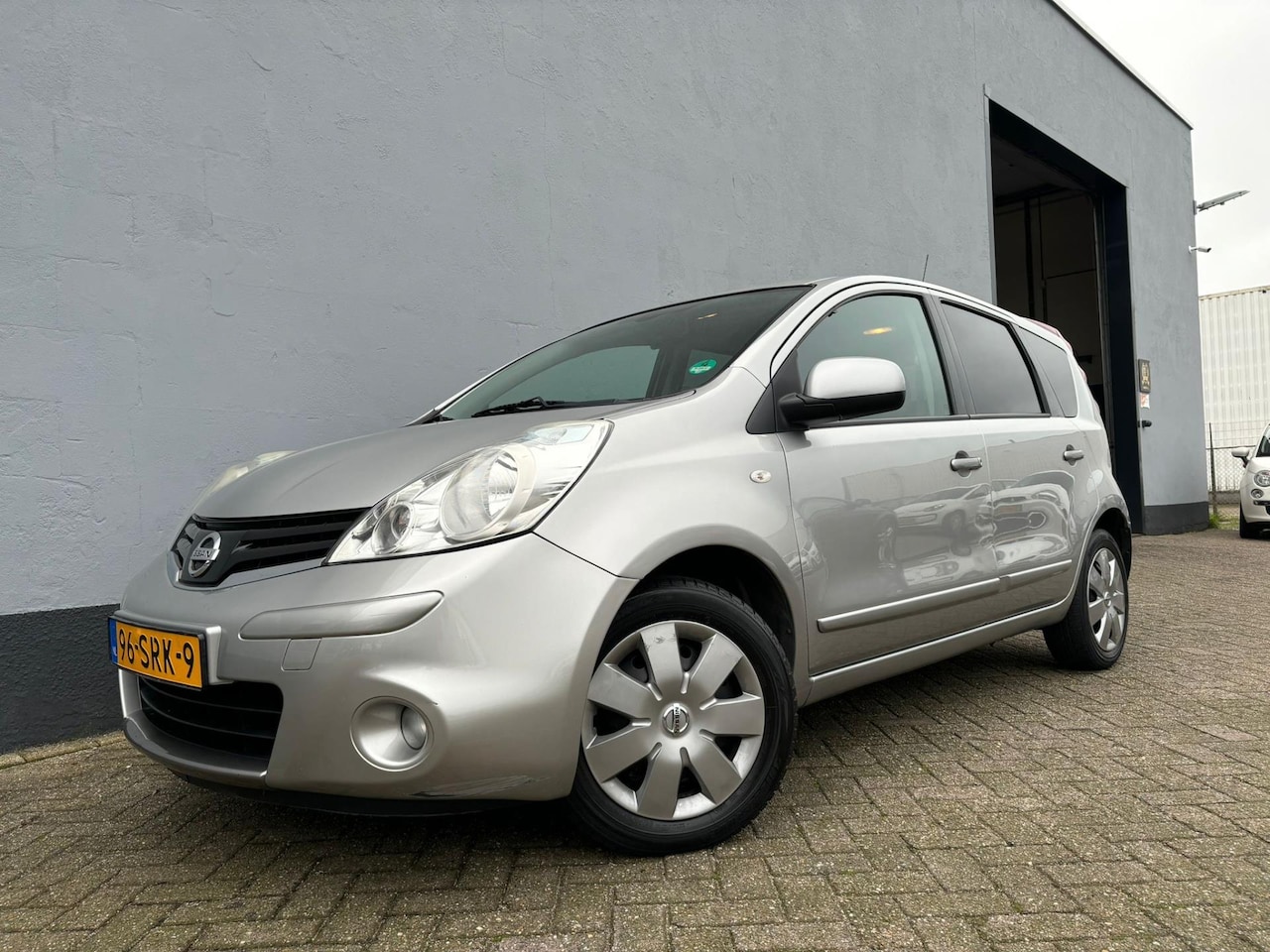 Nissan Note - 1.6 Connect Edition Automaat - Airco - Navigatie - AutoWereld.nl