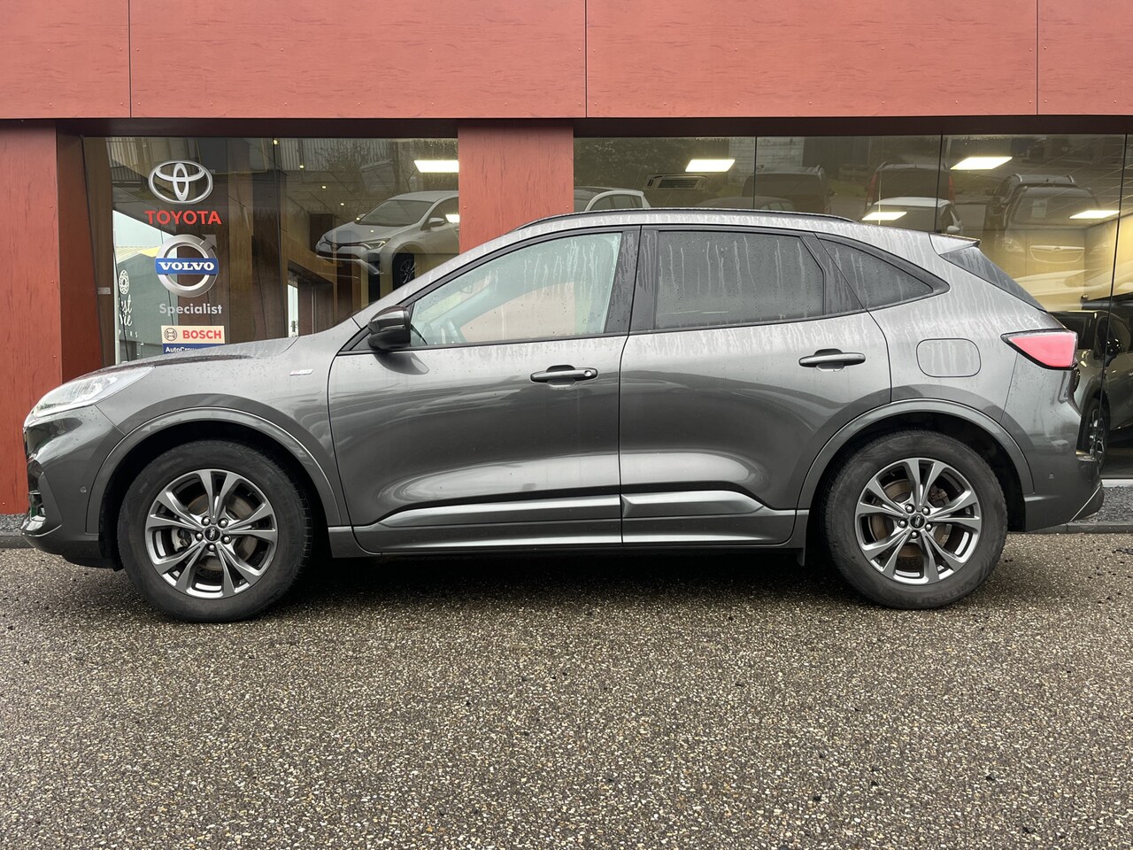 Ford Kuga - 1.5 EcoBoost ST-Line X | Trekhaak | Climate | - AutoWereld.nl