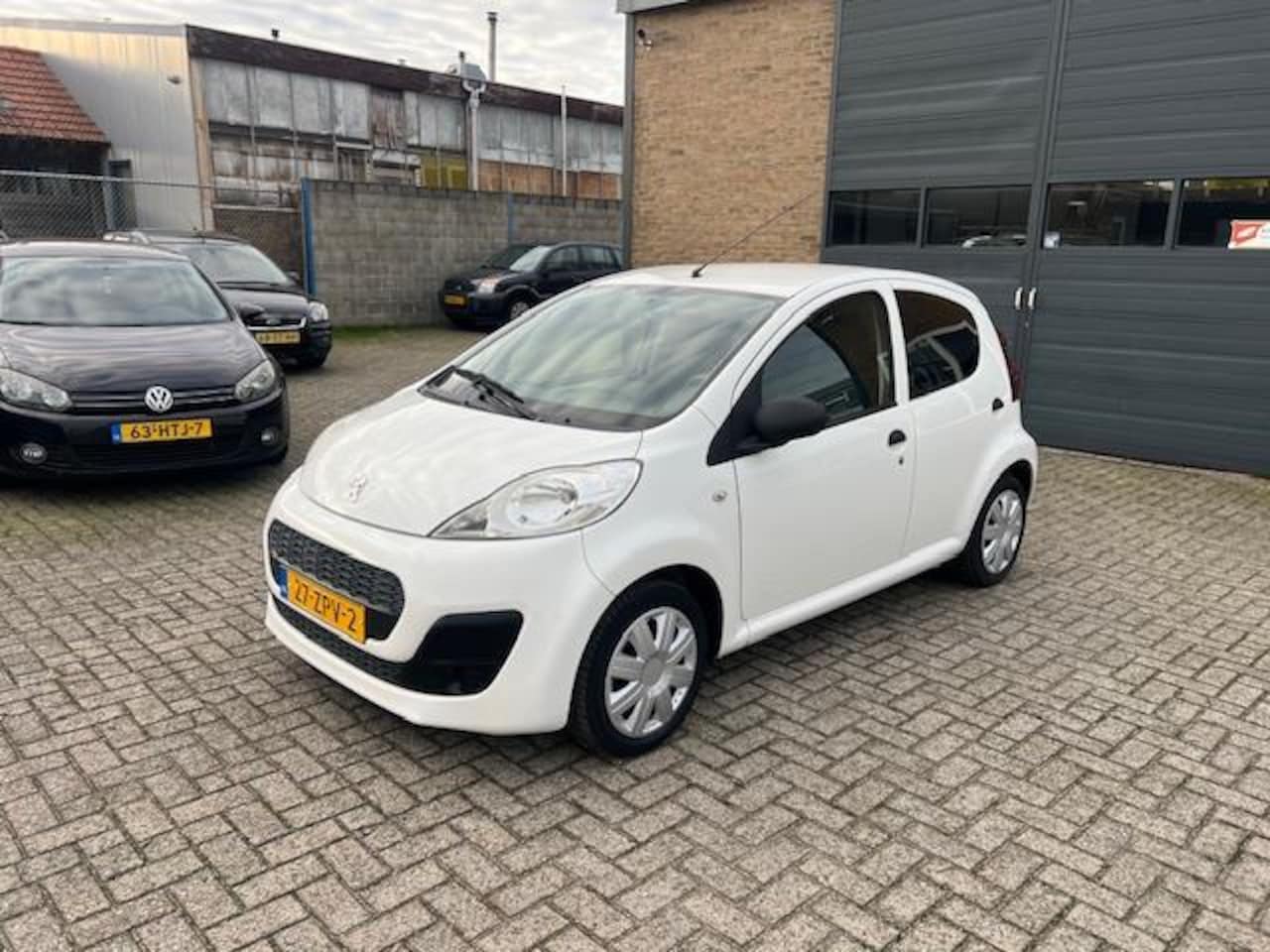 Peugeot 107 - 1.0i Accent/Airco/Android radio - AutoWereld.nl