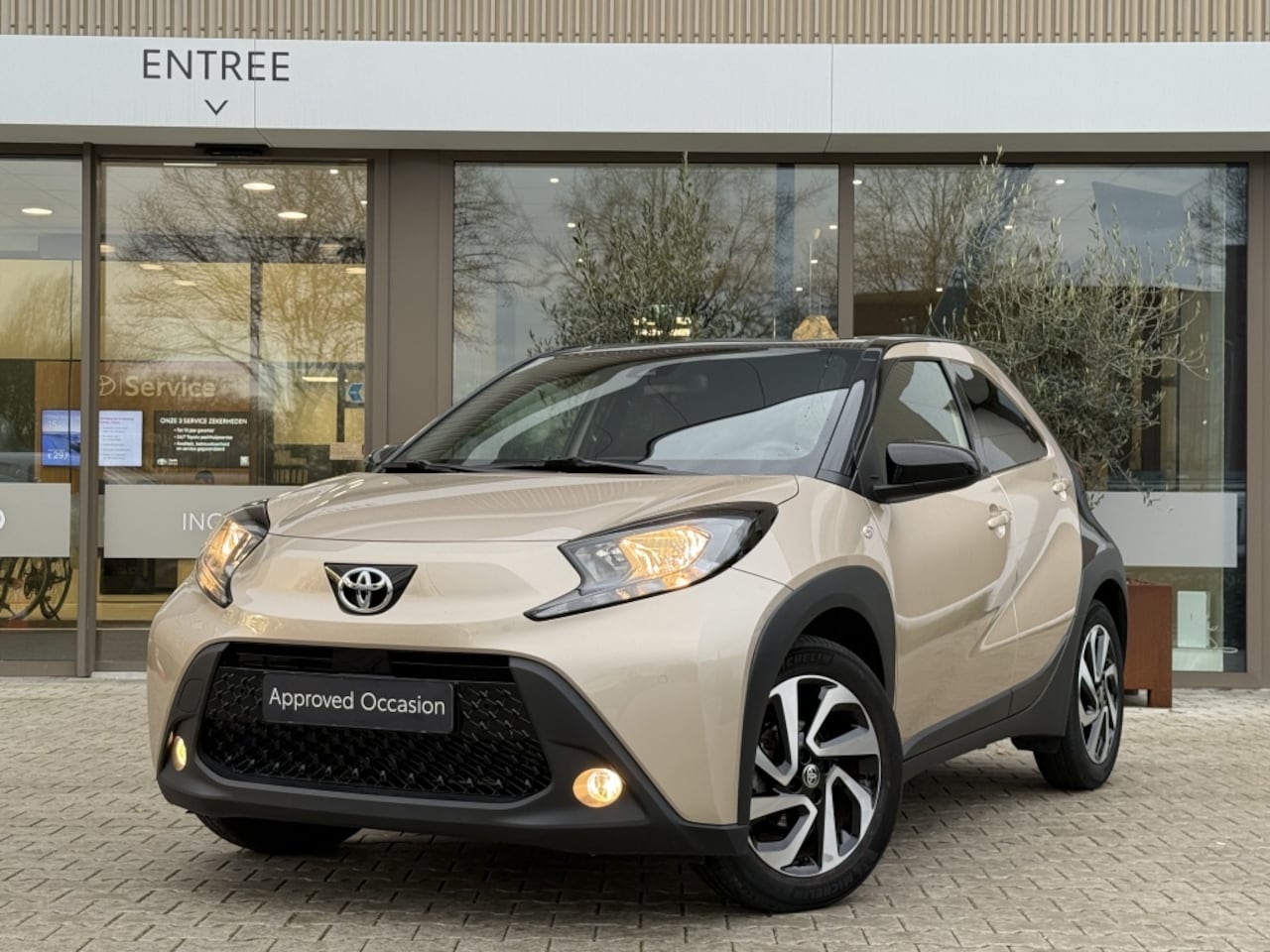 Toyota Aygo X - 1.0 VVT-i S-CVT Envy | Parkeersensoren V+A - AutoWereld.nl