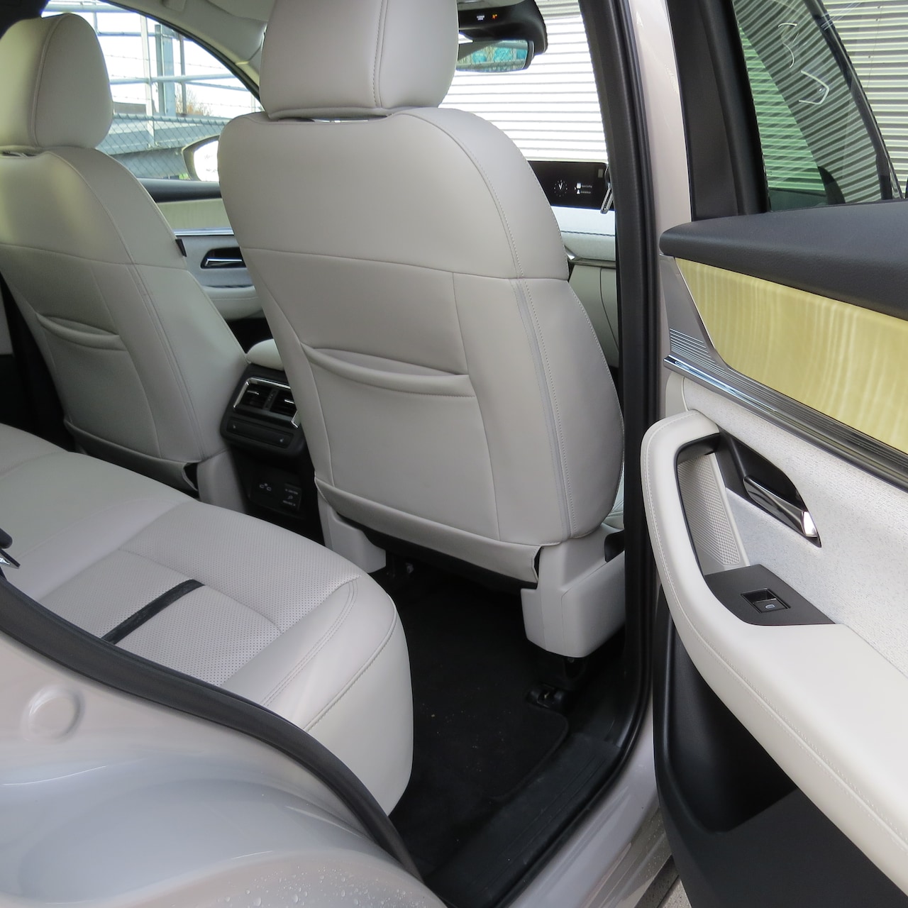 Mazda CX-60 - 2.5 E-SKYACTIV PHEV Takumi AWD | Full Options | Trekhaak | Leder