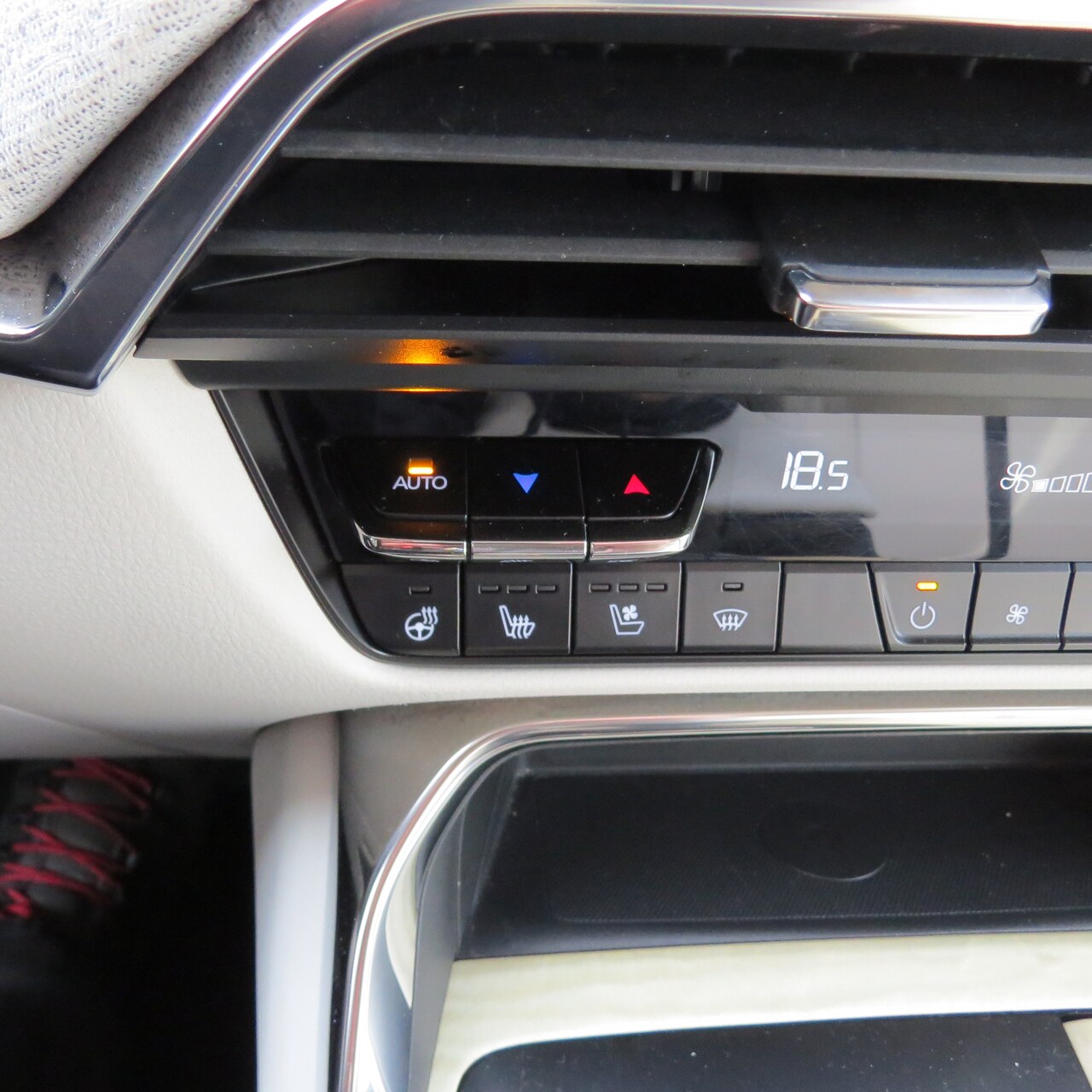 Mazda CX-60 - 2.5 E-SKYACTIV PHEV Takumi AWD | Full Options | Trekhaak | Leder