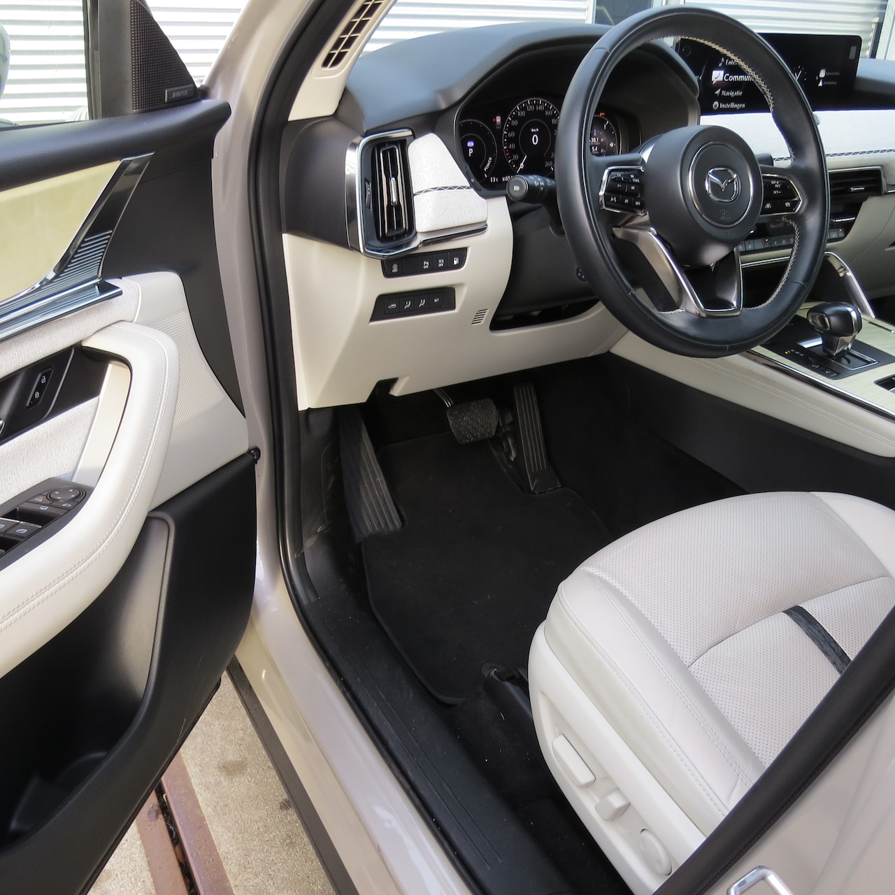 Mazda CX-60 - 2.5 E-SKYACTIV PHEV Takumi AWD | Full Options | Trekhaak | Leder