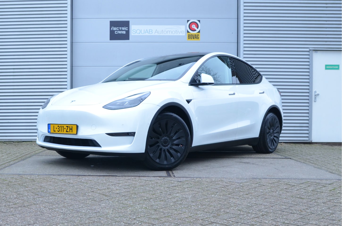 Tesla Model Y - Long Range AWD 75 kWh Enhanced AutoPilot+FSD (twv 7.500,-) - AutoWereld.nl