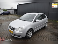 Volkswagen Polo - 1.4-16V Turijn 5-deurs *AIRCO