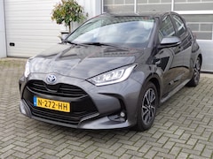 Toyota Yaris - 1.5 Hybrid Dynamic , Navi, Camera, Adaptive Cruise, etc, etc