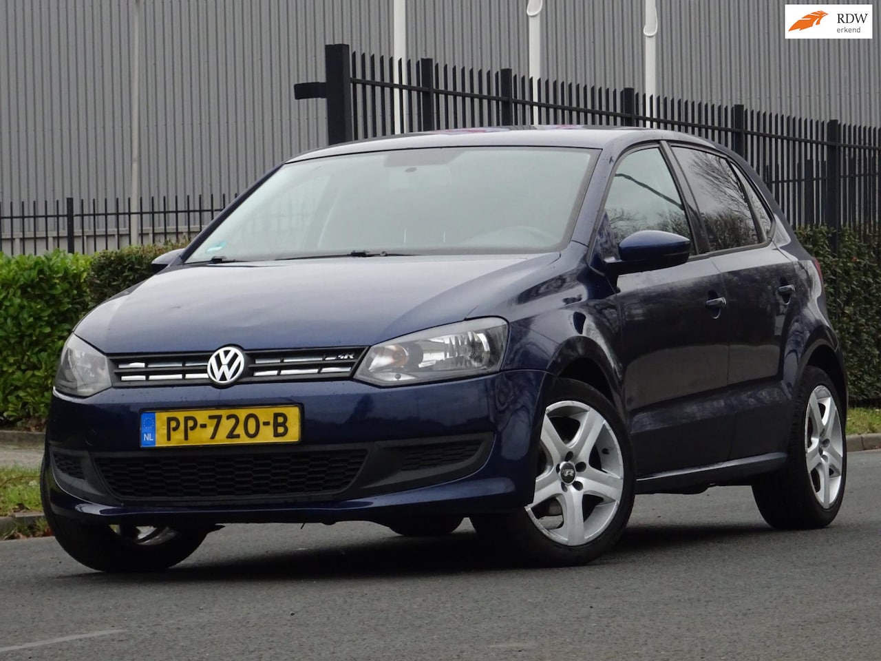 Volkswagen Polo - 1.2-12V R 5DRS NAVI/CAMERA/AIRCO/PDC/APK - AutoWereld.nl