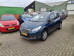 Peugeot 2008 - 1.2 PureT. Crossway