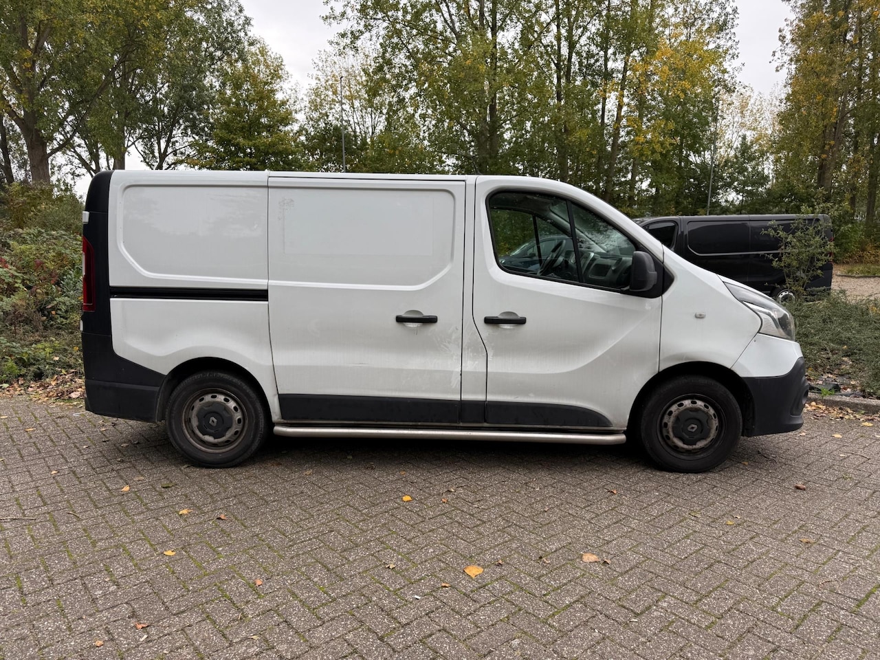 Renault Trafic - 1.6 dCi T27 3Pers Comfort Airco - AutoWereld.nl