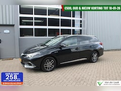 Toyota Auris Touring Sports - 1.8 Hybrid Lease pro | Beige Leer | Panoramadak | Full Led | Parkeersensoren