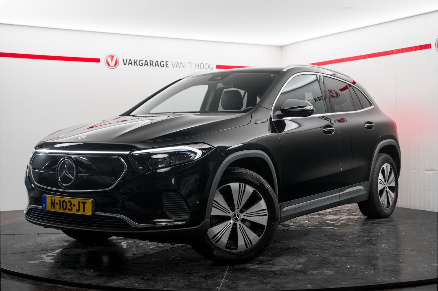 Mercedes-Benz EQA - 250 Business Solution Luxury 67 kWh - AutoWereld.nl