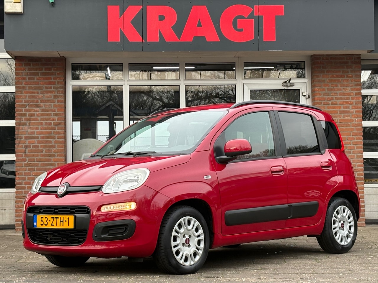 Fiat Panda - Lounge 0.9 TwinAir 65 pk - Airco - hoge instap - zuinig! - AutoWereld.nl