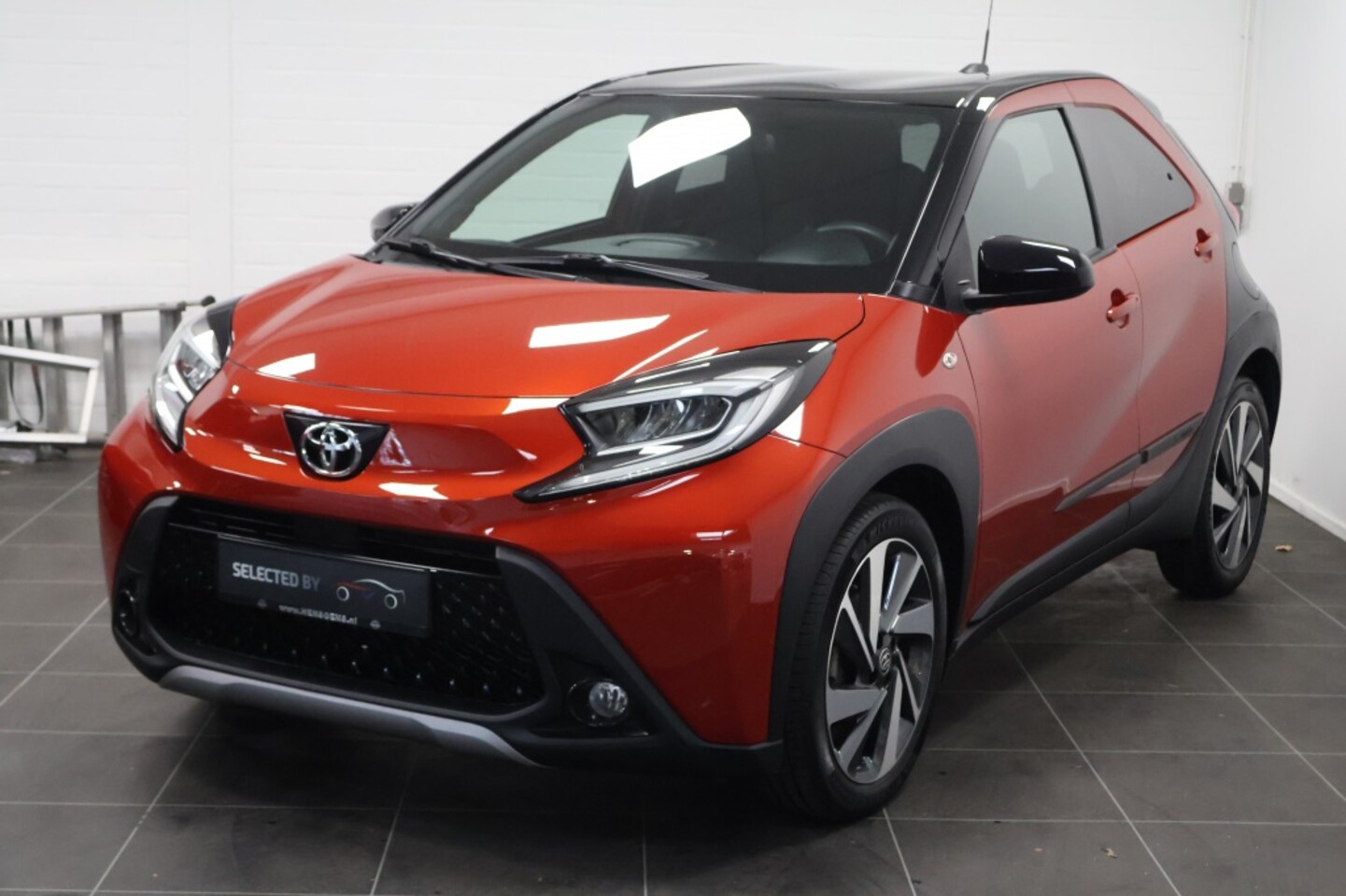 Toyota Aygo X - 1.0 VVT-i S-CVT envy 1.0 VVT-i S-CVT Envy - AutoWereld.nl