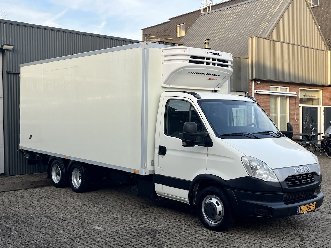 Iveco Daily - 40C15 D 410 Clixstar Bakwagen Koelvries wagen -20° 2530kg laadvermogen Be-combi Koelwagen - AutoWereld.nl