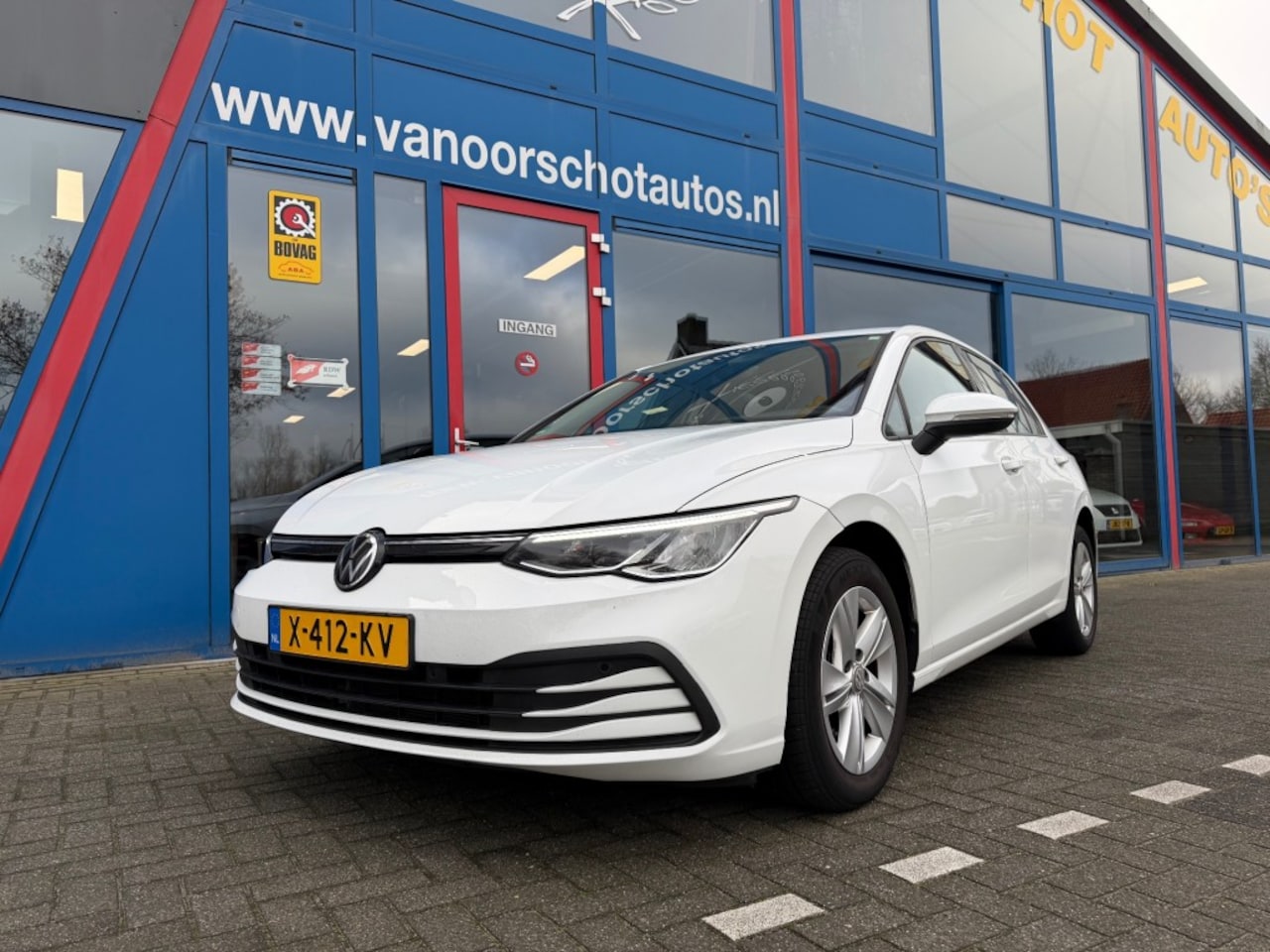 Volkswagen Golf - 1.5 eTSI Automaat Navi Carplay Camera Led Airco(ECC) - AutoWereld.nl