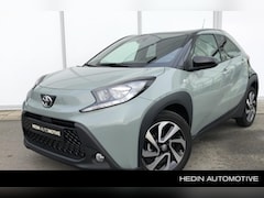 Toyota Aygo X - 1.0 Teamplayer | Achteruitrijcamera | Stoelverwarming | LM-Velgen | Apple Carplay | Cruise