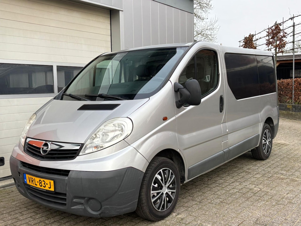 Opel Vivaro - 2.0i L1 H1 2.0i L1H1 - AutoWereld.nl