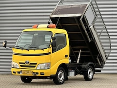Toyota Dyna - 100 3.0 D-4D openlaad bak Kipper