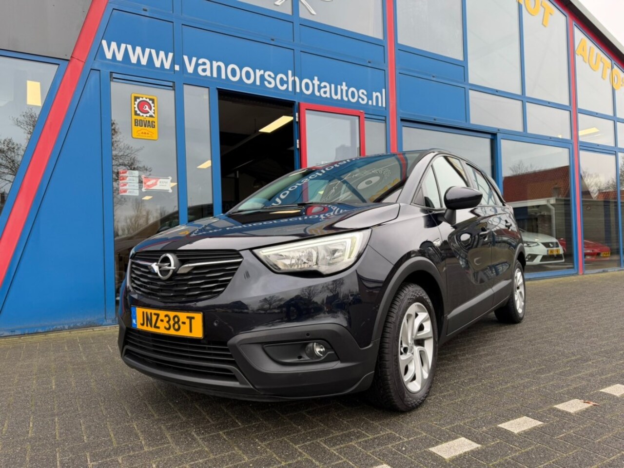 Opel Crossland X - 1.2 Edition Navi Carplay Camera Airco bj2020 - AutoWereld.nl