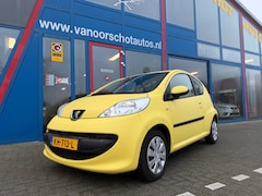 Peugeot 107 - 1.0-12V XS 3-Deurs Airco
