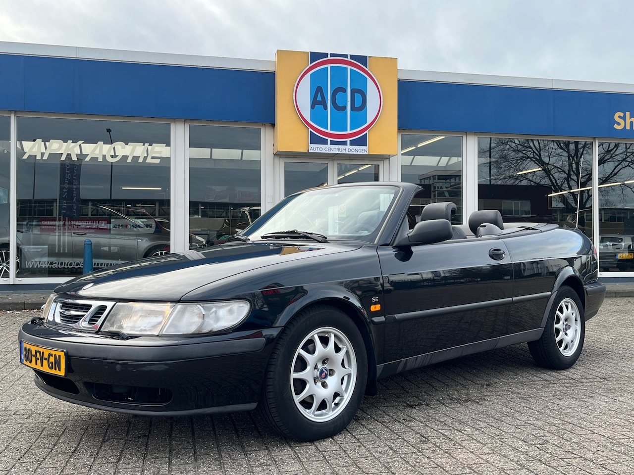 Saab 9-3 Cabrio - 2.0t SE | Orig. NL | Apk juli-2026 | - AutoWereld.nl