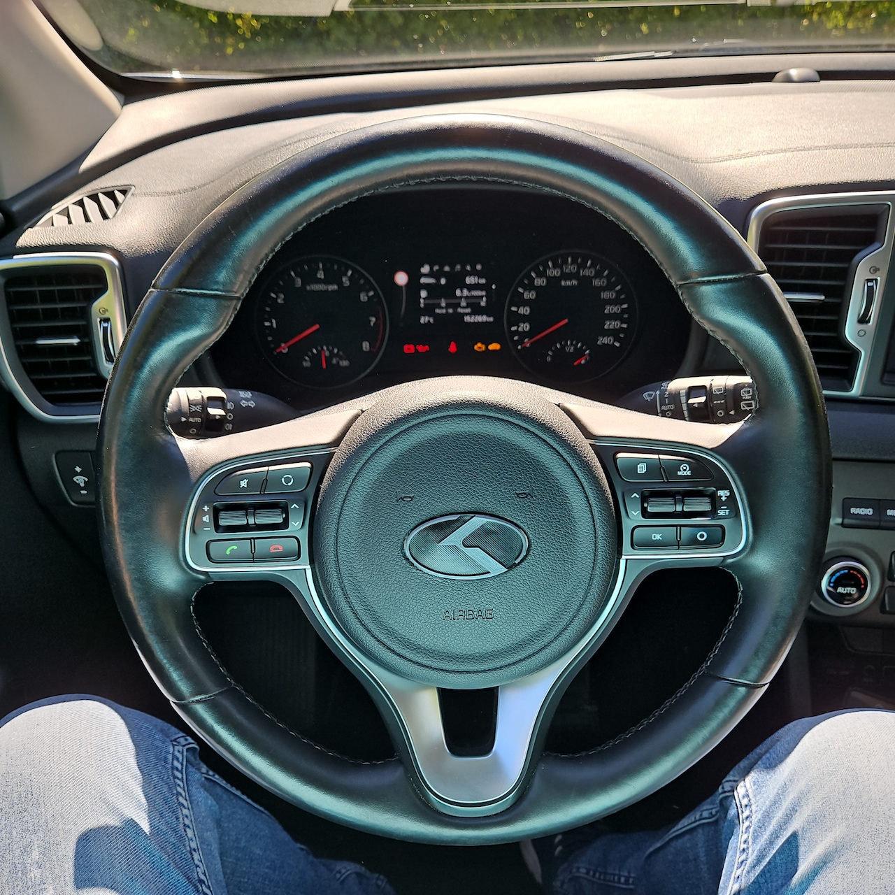 Kia Sportage - 1.6 GDI ComfortLine - AutoWereld.nl