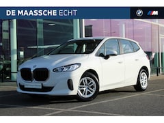 BMW 2-serie Active Tourer - 218i Automaat / Achteruitrijcamera / DAB