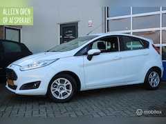 Ford Fiesta - 1.5 TDCi Titanium ECC/NAVIGATIE/PDC/LMV/2015