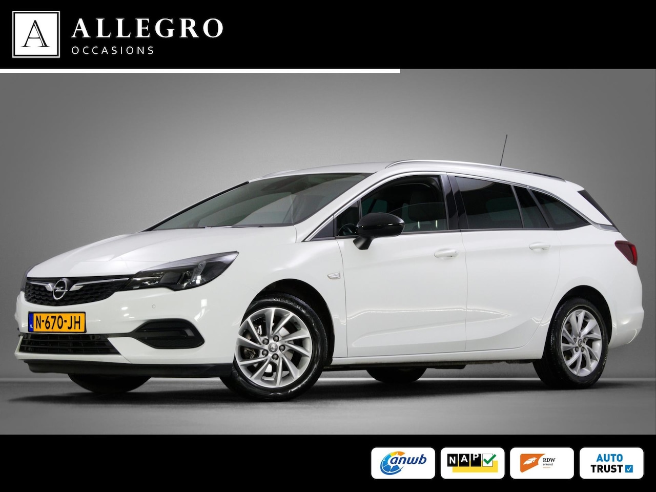 Opel Astra Sports Tourer - 1.2 Business Elegance (APPLE CARPLAY/ANDROID AUTO, PARKEERSENSOREN VOOR EN ACHTER, CRUISE - AutoWereld.nl