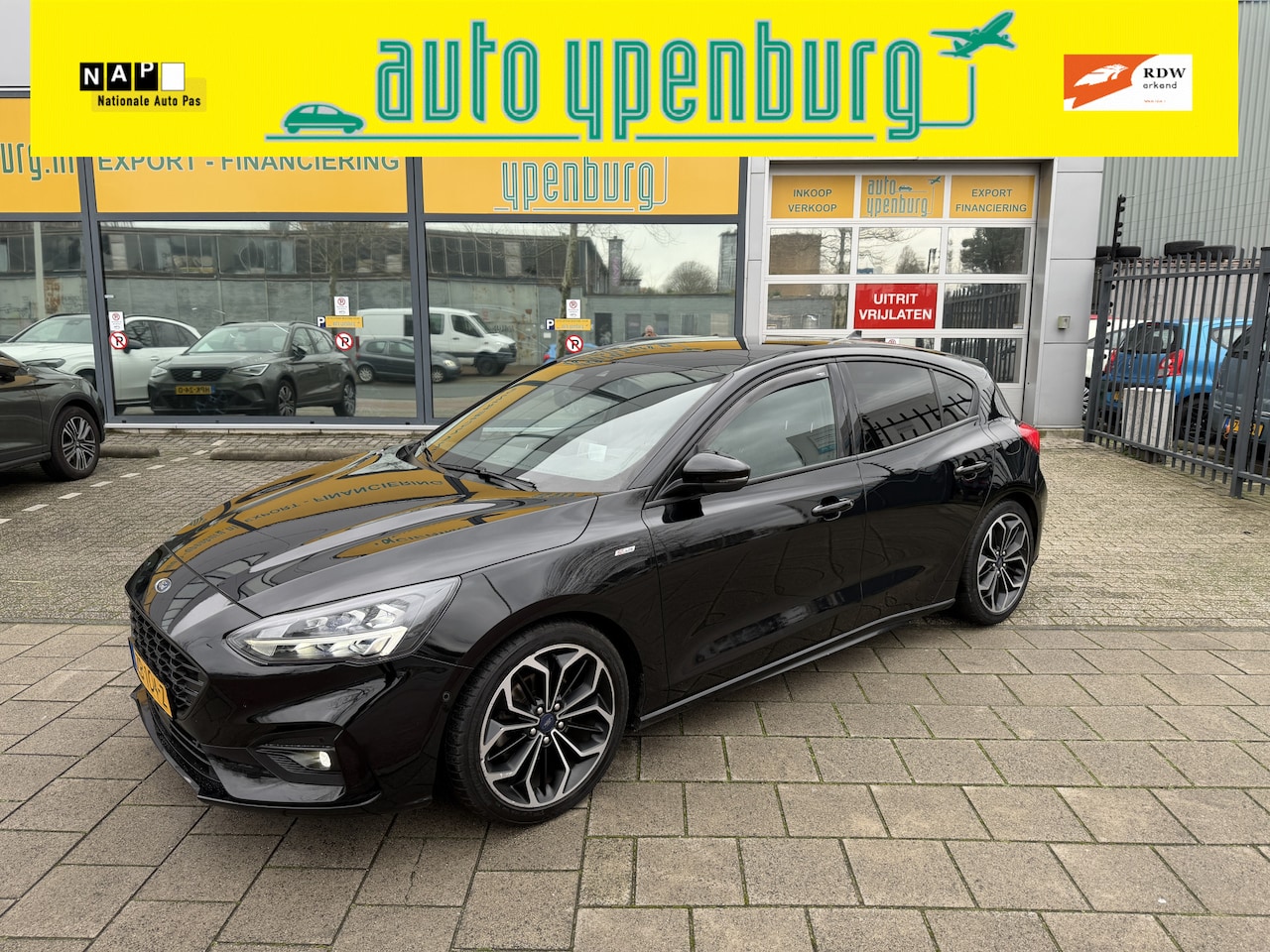 Ford Focus - 1.0 EcoBoost ST Line Business * Panoramadak * Head-Up * Led * Navi * Bose * Key-Less * Cli - AutoWereld.nl
