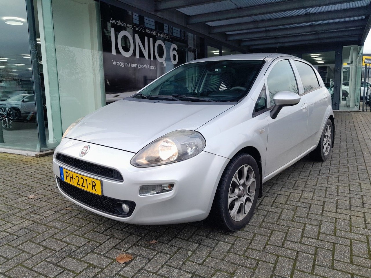 Fiat Punto - 0.9 TwinAir Turbo 100pk 5d Sempre - AutoWereld.nl