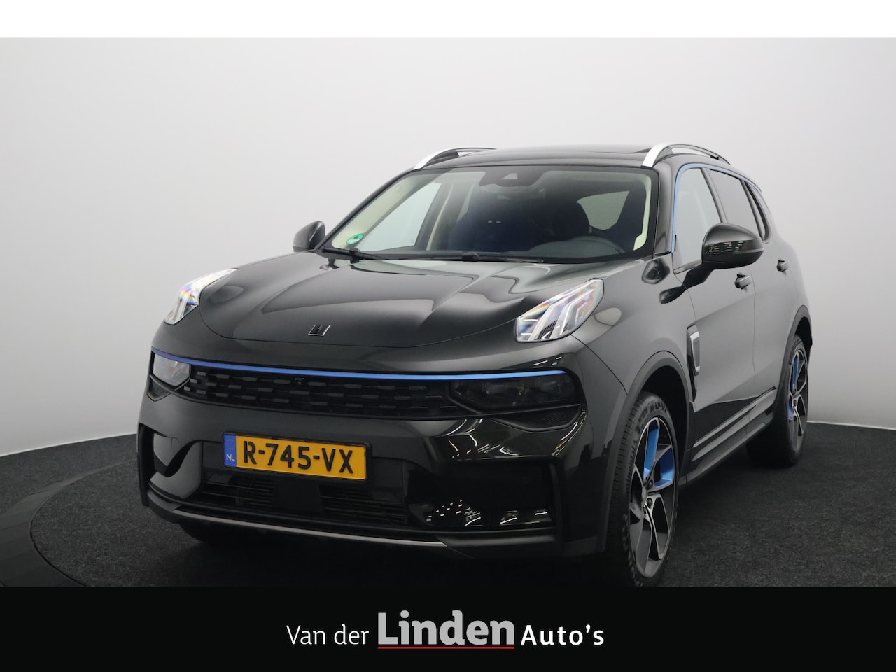 Lynk & Co 01 - 1.5 | Origineel NL | Camera | Panoramadak | 360° Camera - AutoWereld.nl