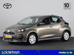 Toyota Yaris - 1.5 Hybrid Active | Parkeersensoren achter | Navigatie | Cruise Control | Parkeercamera |