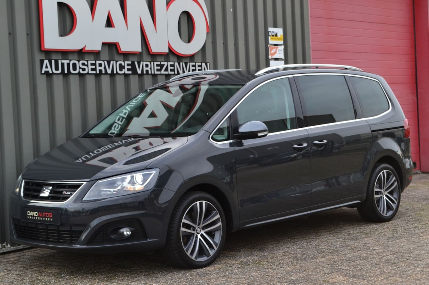SEAT Alhambra - 1.4 TSI FR Camera/Navi/LED/18'' inch/7-persoons - AutoWereld.nl