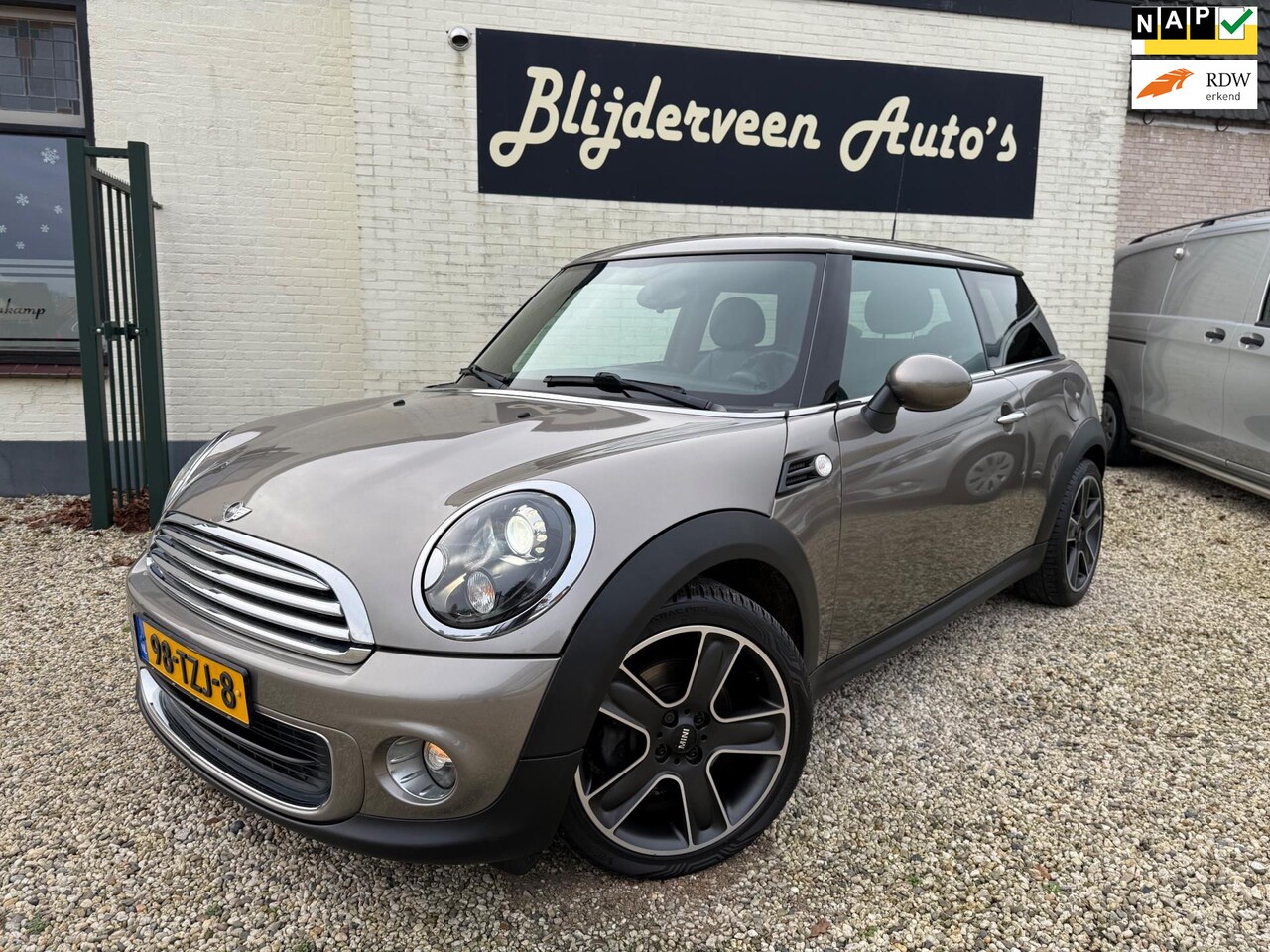 MINI One - Mini 1.6 Org. NL | Airco | Leer | Xenon | LM | All Season | Zeer Goed Onderhouden - AutoWereld.nl