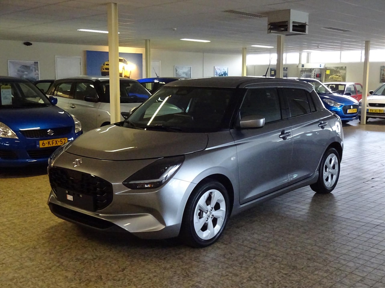 Suzuki Swift - 1.2 Select Smart Hybrid CVT Automaat - AutoWereld.nl