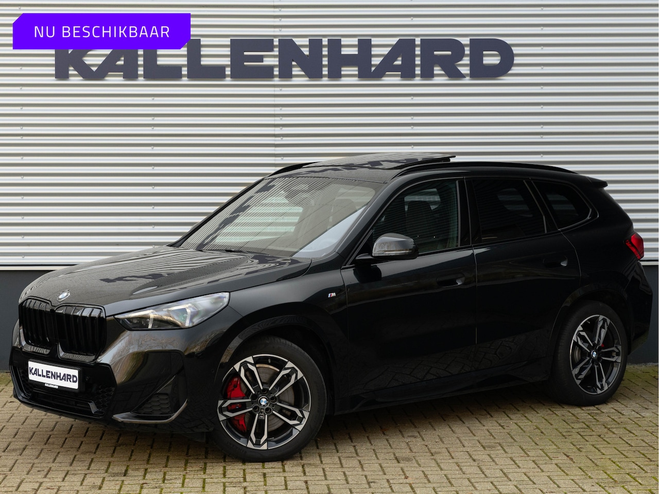 BMW X1 - sDrive18i M-Sport Pro - Pano - Driving Ass Plus - Trekhaak - Harman Kardon - AutoWereld.nl