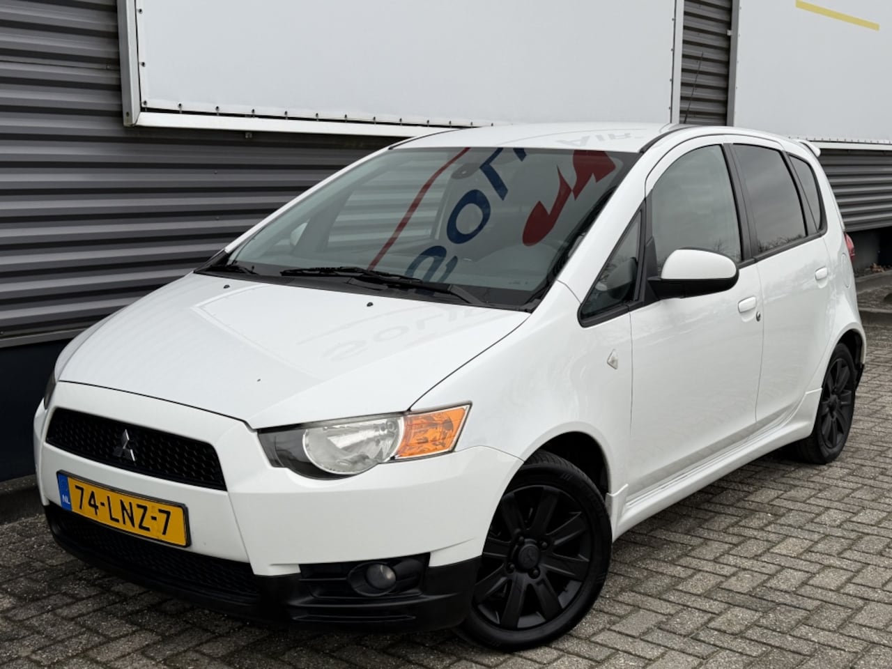 Mitsubishi Colt - 1.3 95PK / Edition Two / *NAP* / 2010 / - AutoWereld.nl