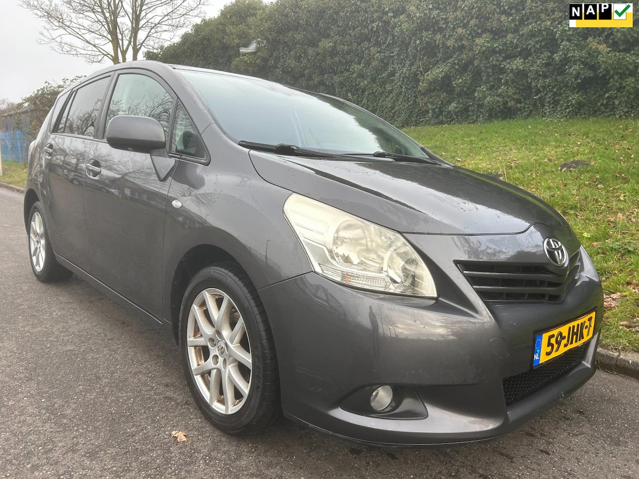 Toyota Verso - 1.8 VVT-i Panoramic 7p. - Pano - Camera - AutoWereld.nl