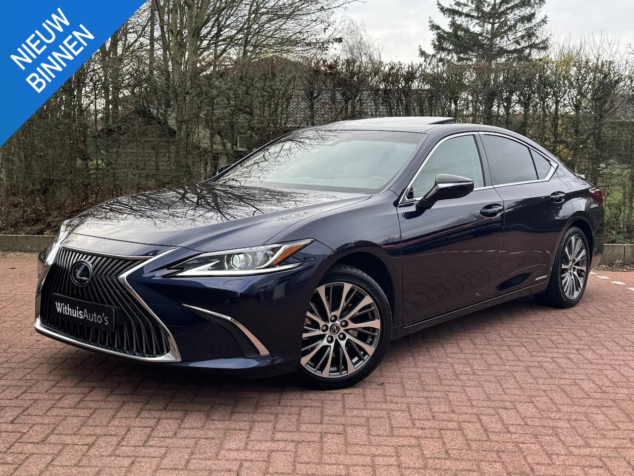 Lexus ES - 300h Prestige NIEUWSTAAT 1e Eigenaar (Dealer onderhouden) - AutoWereld.nl