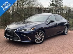 Lexus ES - 300h Prestige NIEUWSTAAT 1e Eigenaar (Dealer onderhouden)