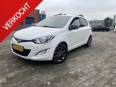 Hyundai i20 - 1.2i , Aico, Cruisec., Bovag garantie 12 maanden