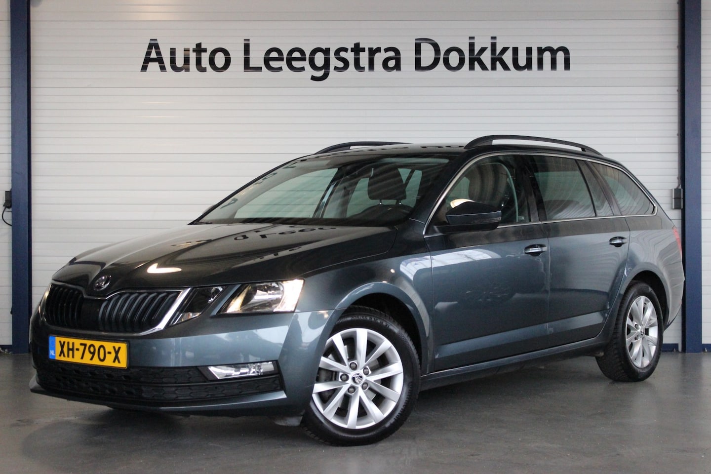 Skoda Octavia Combi - 1.0 TSI Ambition Business Trekhaak | Stoelverw. | Elektr. Klep | Carplay | Cruise | Halfle - AutoWereld.nl
