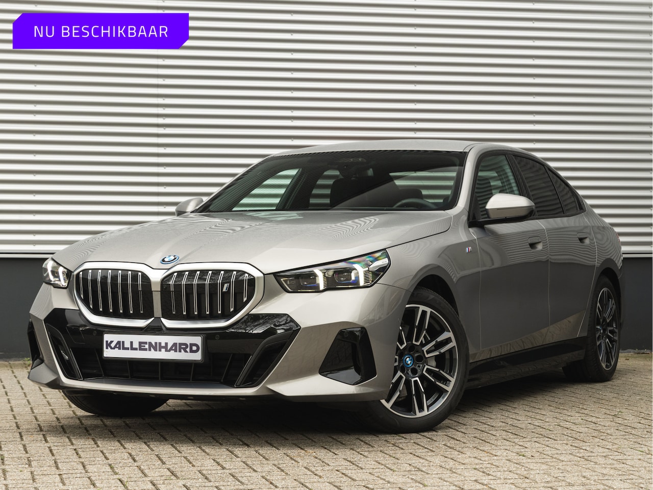 BMW i5 - xDrive40 M-Sport - Onderstel Prof - Trekhaak - Bowers & Wilkins - Driving Ass Prof - AutoWereld.nl
