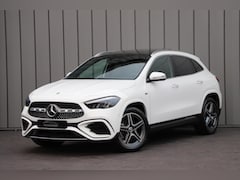 Mercedes-Benz GLA-Klasse - 250e AMG | 218PK | Pano | Sfeerverlichting | ACC | Widescreen | Stuurwielverw. | Trekhaak