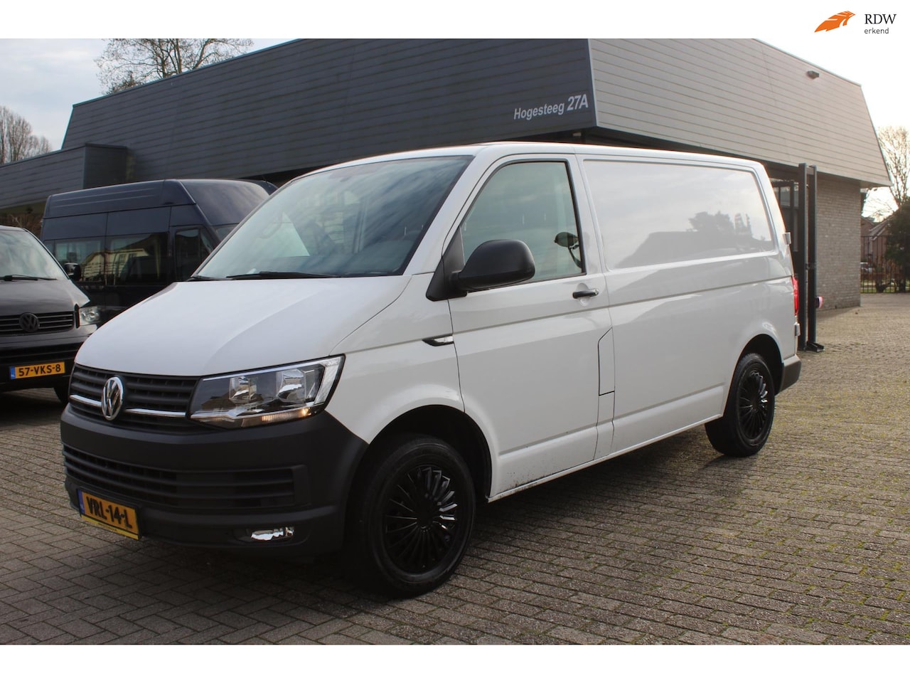 Volkswagen Transporter - 2.0 TDI L1H2 2.0 TDI L1H2 - AutoWereld.nl